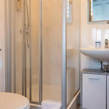 Cocco-bello Smart Check-in 酒店 路德维希堡