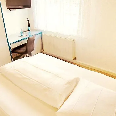 Cocco-bello Smart Check-in 3* Λούντβιχσμπουργκ