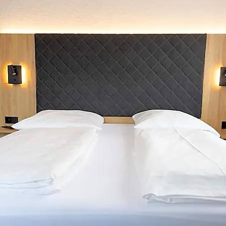 Cocco-bello Smart Check-in Hotel